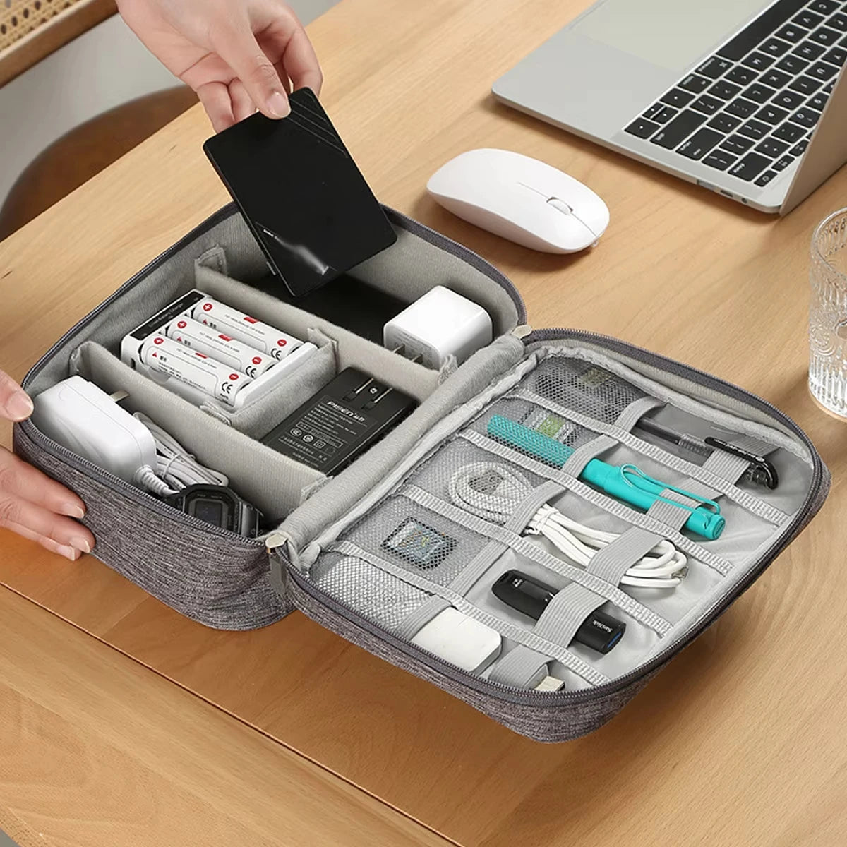Cable storage bag